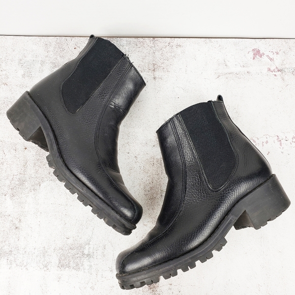 black leather ankle boots canada